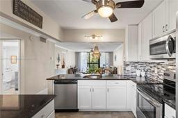 Picture of 4800 Bayview Dr # 402, Fort Lauderdale, FL 33308