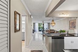 Picture of 4800 Bayview Dr # 402, Fort Lauderdale, FL 33308