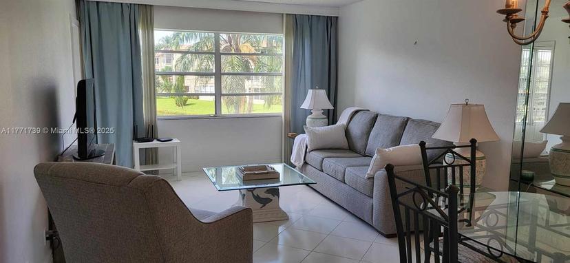 Picture of 4700 NW 35Th St # 511, Lauderdale Lakes FL 33319
