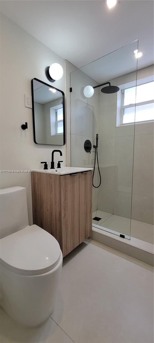 Picture of 6930 Byron Ave # 106, Miami Beach FL 33141