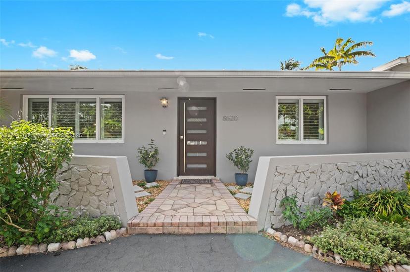 Picture of 8620 SW 86Th Ave, Miami FL 33143