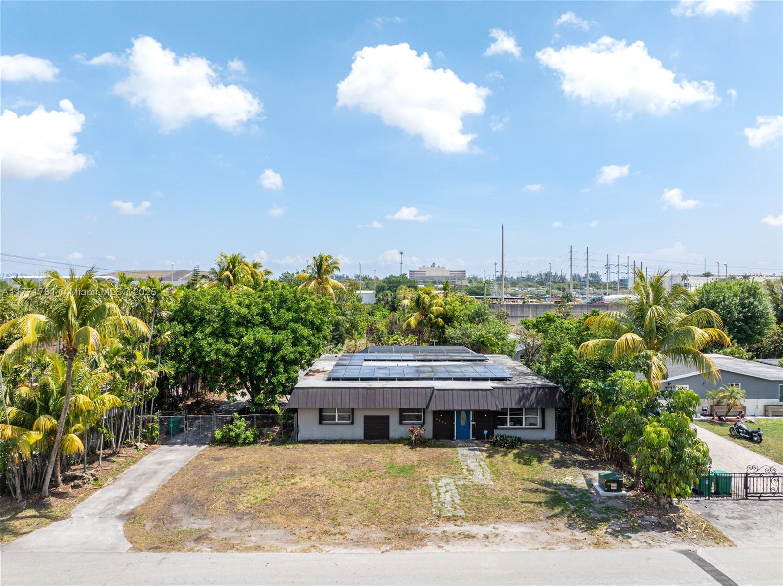 Picture of 4200 SW 53Rd Ave, Davie, FL 33314