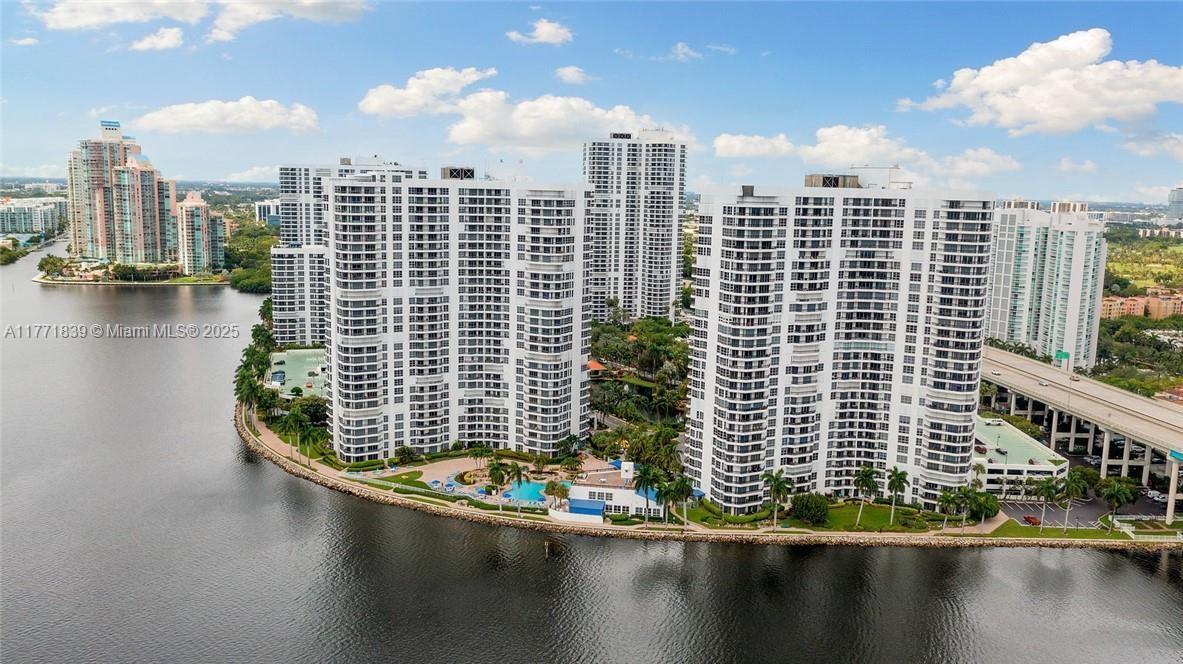 Picture of 3600 Mystic Pointe Dr # 1210, Aventura, FL 33180