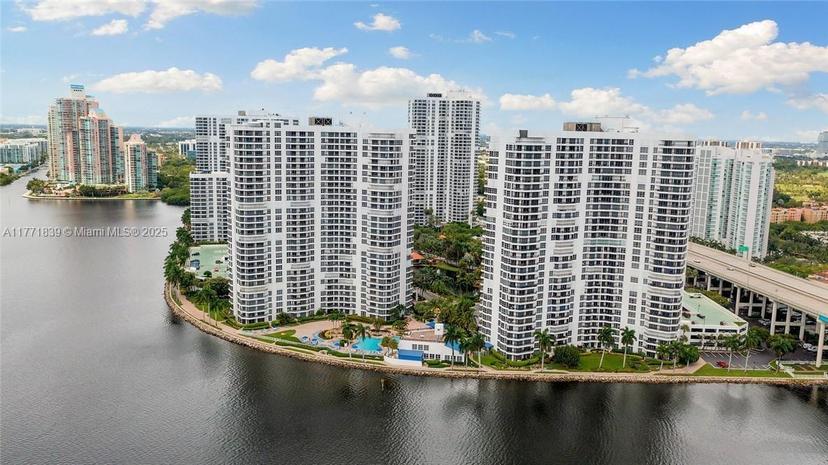 Picture of 3600 Mystic Pointe Dr # 1210, Aventura FL 33180