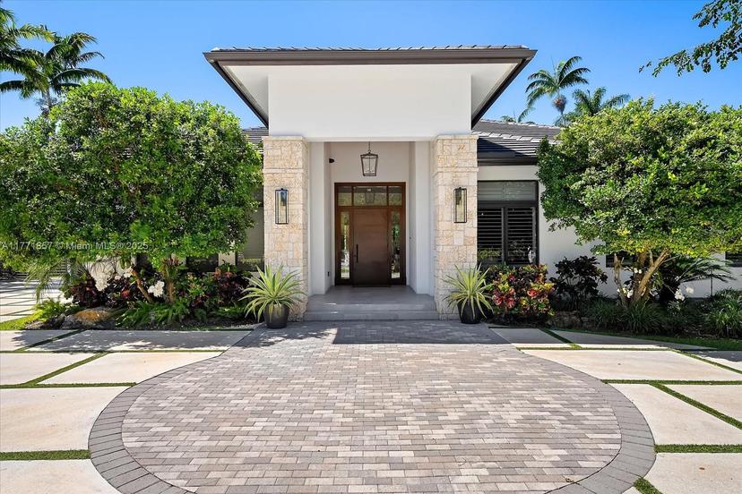 Picture of 6840 SW 82Nd Ave, Miami FL 33143