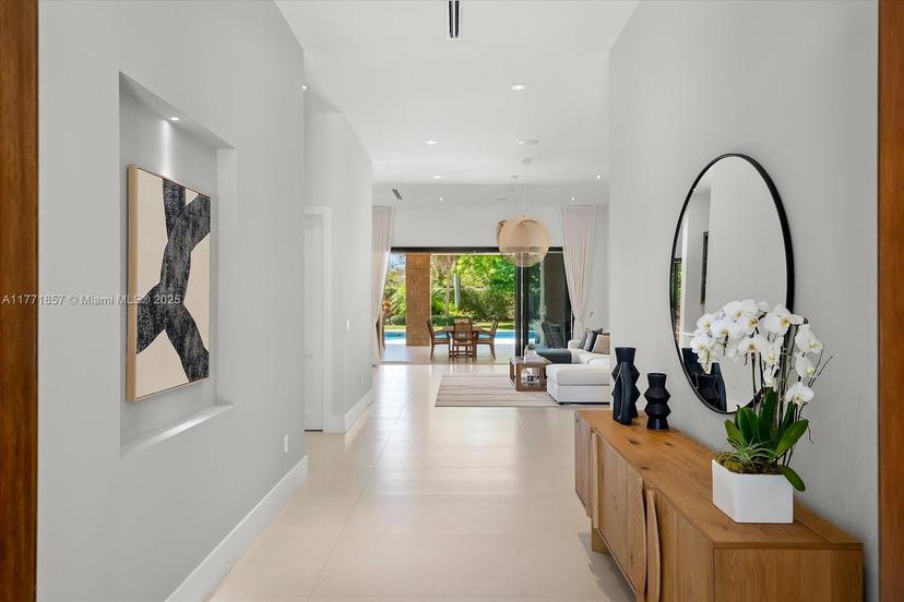 Picture of 6840 SW 82Nd Ave, Miami FL 33143