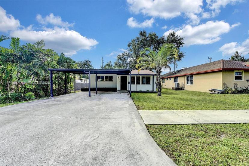 Picture of 2238 Thomas St, Hollywood FL 33020