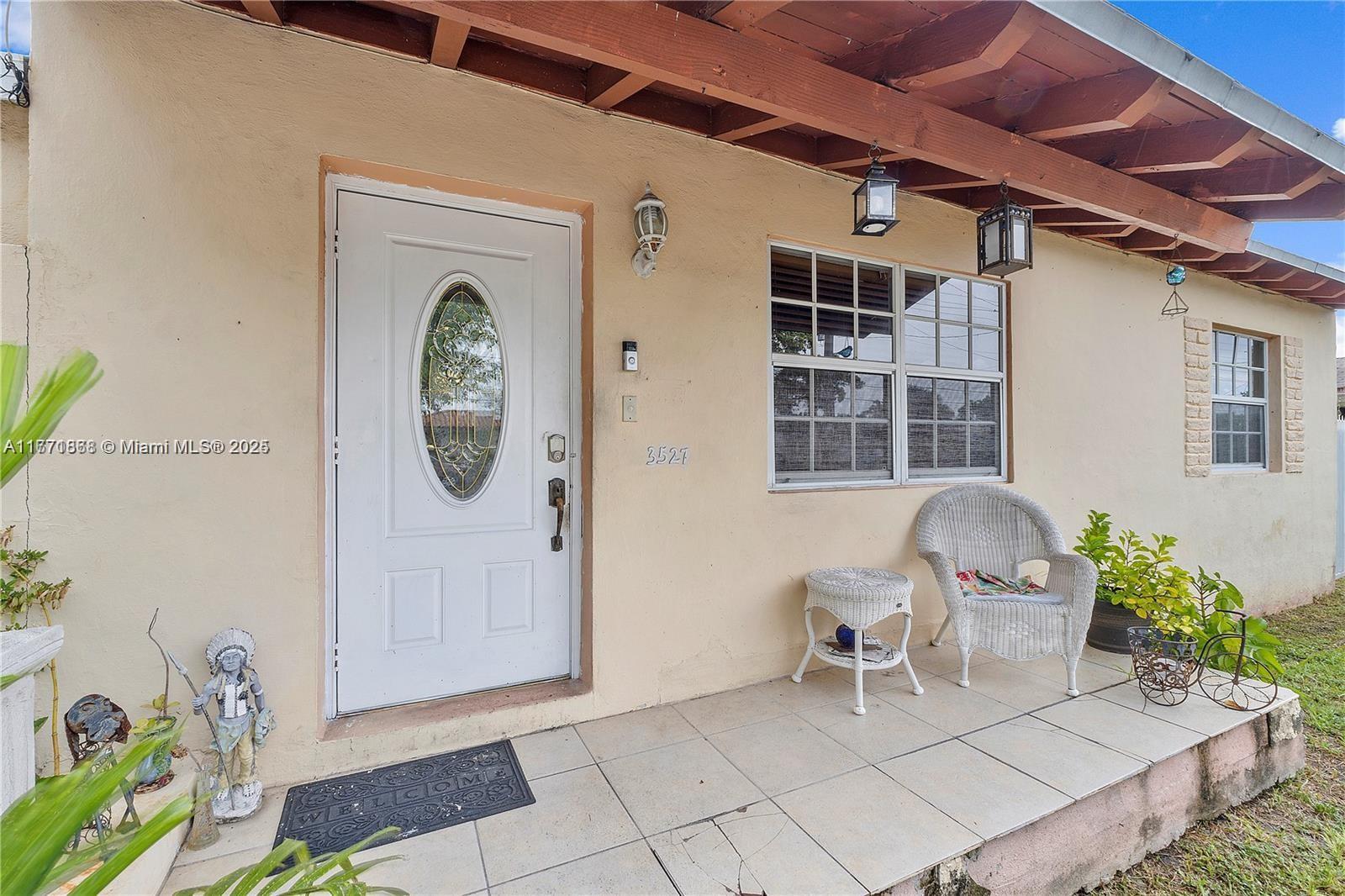 Picture of 3527 NW 17Th St, Miami, FL 33125
