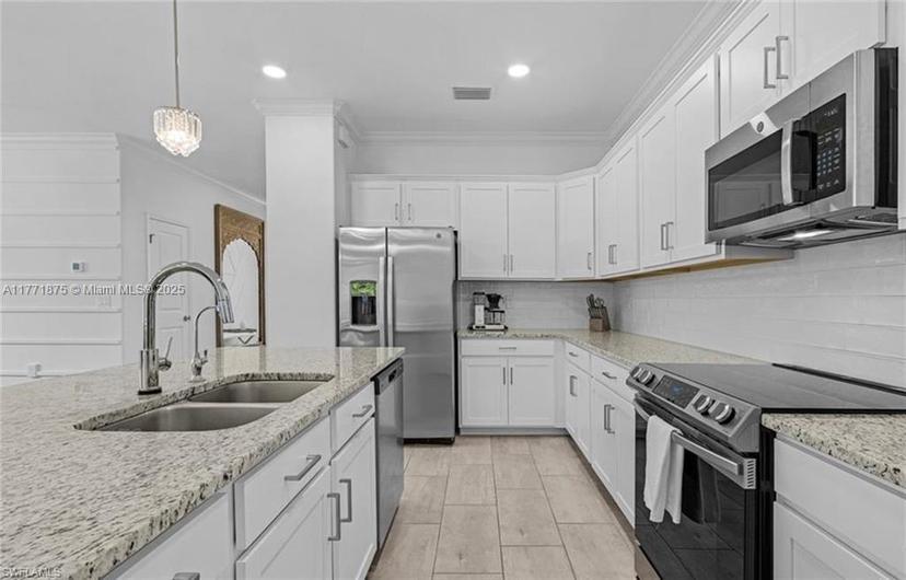 Picture of 16503 Windsor Way, Other City - In The State Of Florida FL 33920
