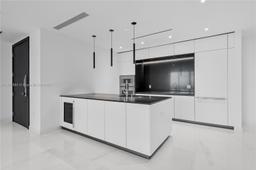 Picture of 300 Biscayne Blvd Way # 1103, Miami, FL 33131