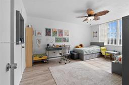 Picture of 2780 NE 183Rd St # 1906, Aventura, FL 33160