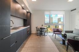 Picture of 227 NE 2Nd St # 2206, Miami, FL 33132