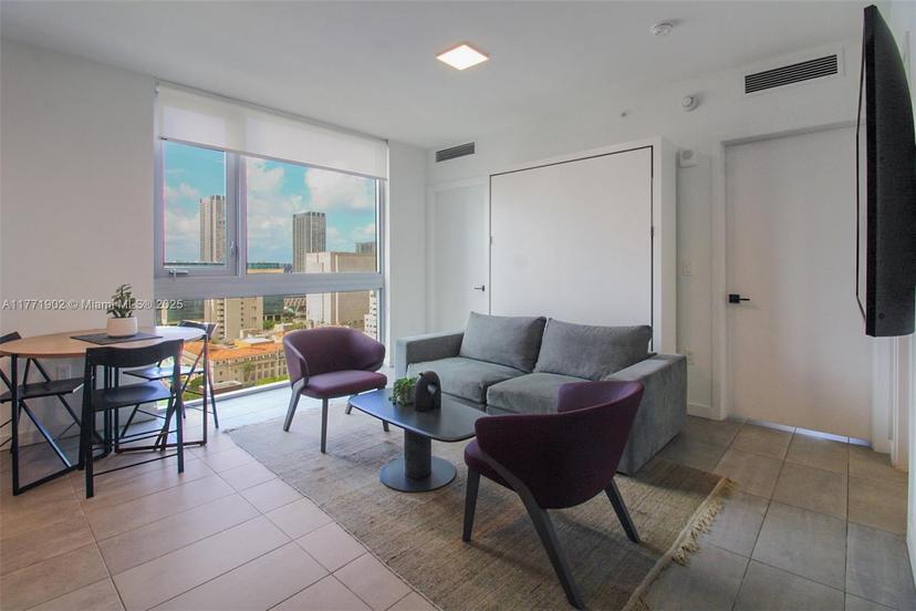Picture of 227 NE 2Nd St # 2206, Miami FL 33132