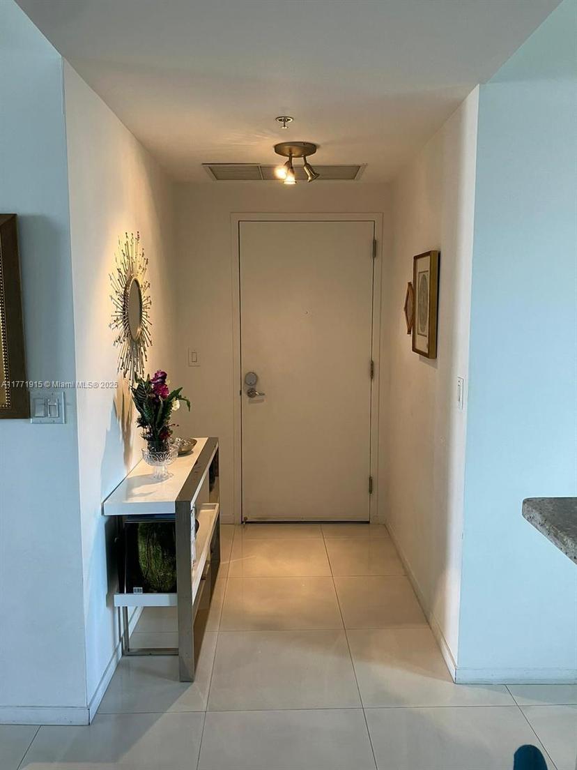 Picture of 601 NE 36Th St # 2904, Miami FL 33137