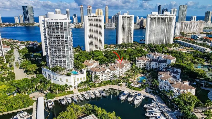 Picture of 3900 Island Blvd # B402, Aventura FL 33160