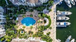 Picture of 3900 Island Blvd # B402, Aventura, FL 33160