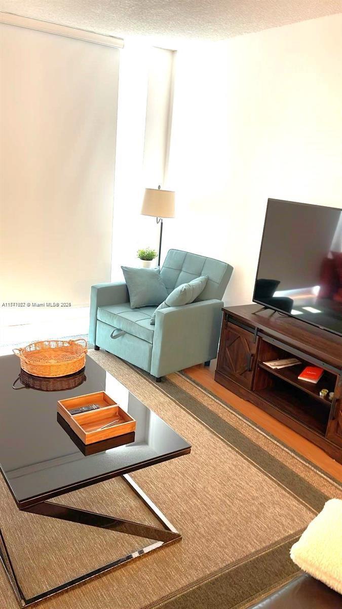 Picture of 19370 Collins Ave # 1108, Sunny Isles Beach FL 33160