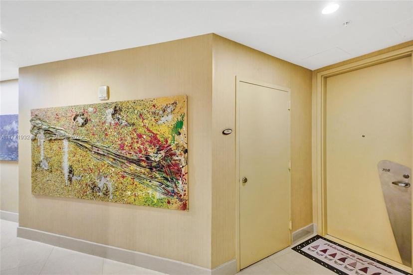 Picture of 18101 Collins Ave # 708, Sunny Isles Beach FL 33160