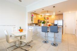 Picture of 3725 S Ocean Dr, Hollywood, FL 33019