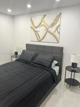 Picture of 17021 N Bay Rd # 220, Sunny Isles Beach, FL 33160