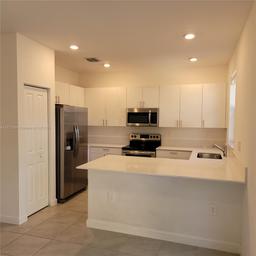 Picture of 2645 SE 17Th St, Homestead, FL 33035