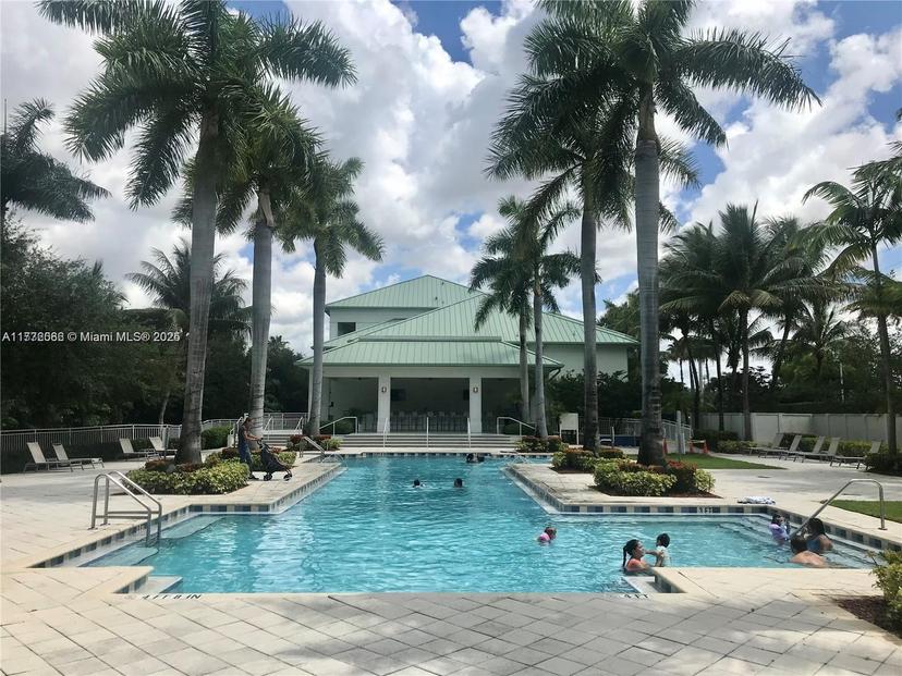 Picture of 5300 NW 87Th Ave # 302, Doral FL 33178