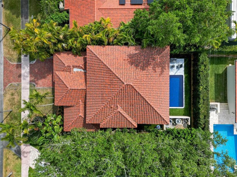 Picture of 616 Candia Ave, Coral Gables FL 33134