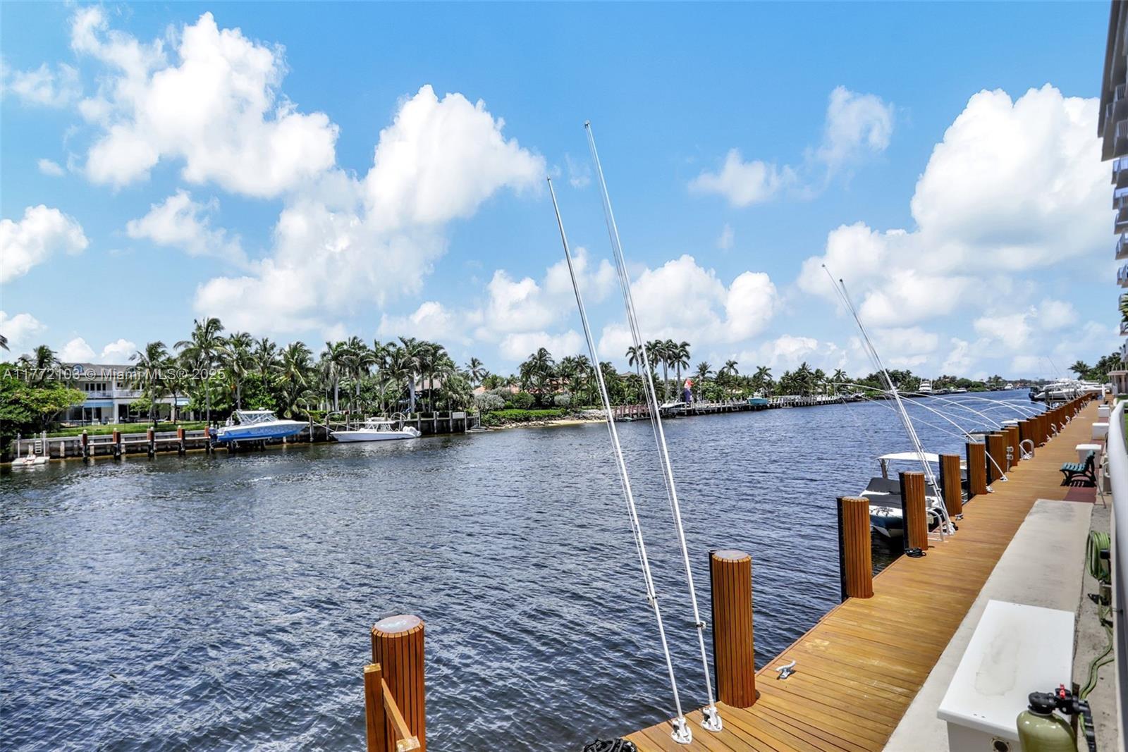 Picture of 1050 Hillsboro Mile # 403W, Hillsboro Beach, FL 33062