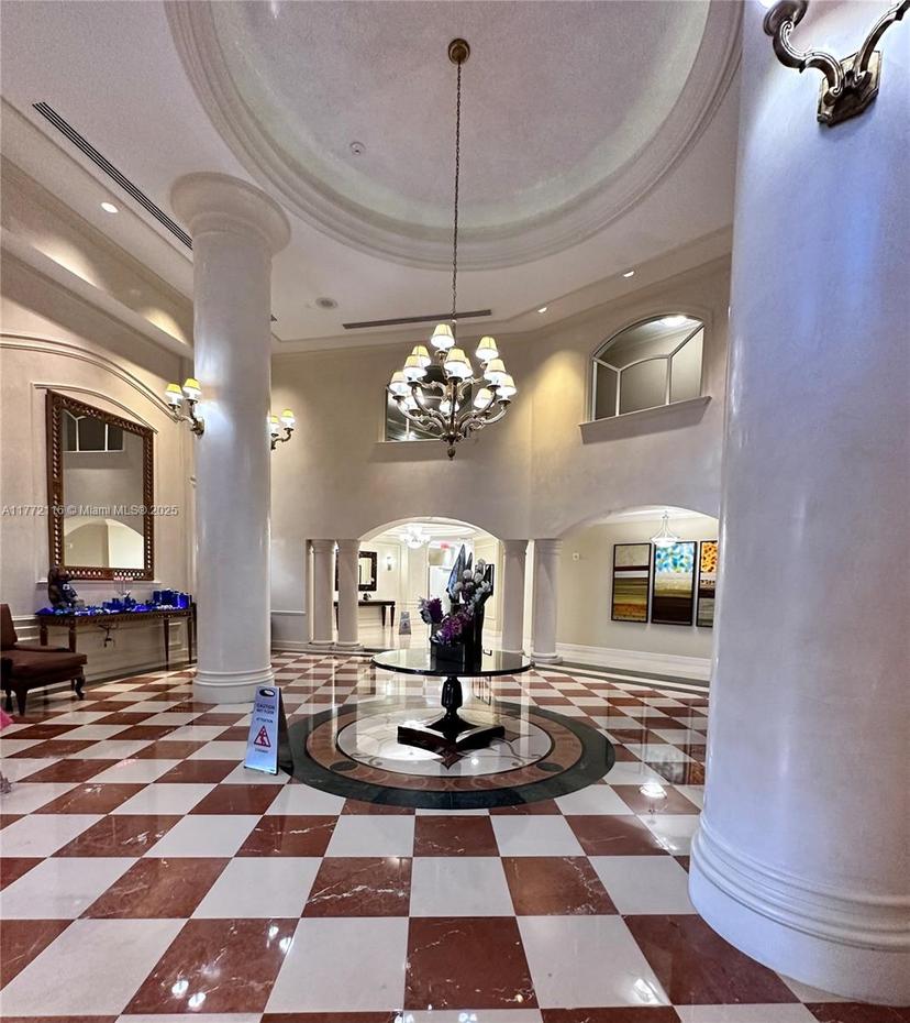 Picture of 19900 E Country Club Dr # 1012, Aventura FL 33180