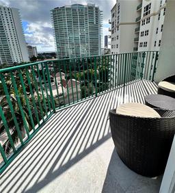 Picture of 19900 E Country Club Dr # 1012, Aventura, FL 33180
