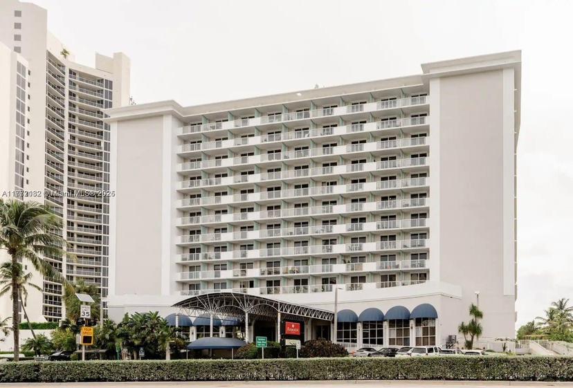 Picture of 19201 Collins Ave # 425, Sunny Isles Beach FL 33160