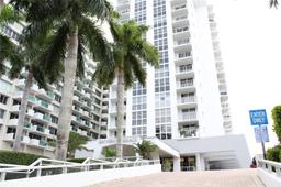 Picture of 1228 West Ave # 910, Miami Beach, FL 33139