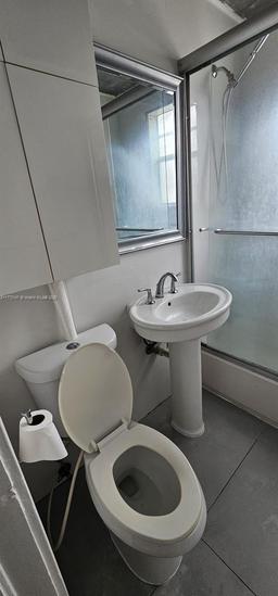Picture of 1611 Michigan Ave # 10, Miami Beach, FL 33139