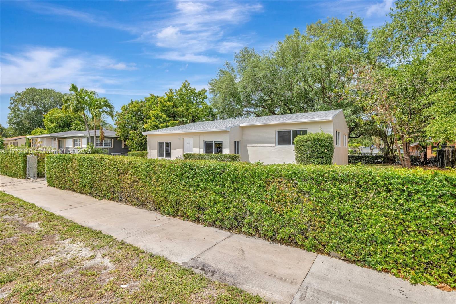 Picture of 2331 NW 92Nd St, Miami, FL 33147