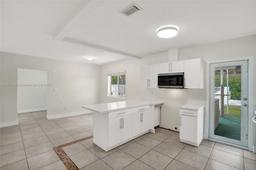 Picture of 7465 SW 31St St, Miami, FL 33155