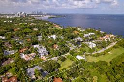 Picture of 3460 S Moorings Way, Miami, FL 33133