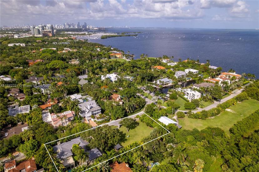 Picture of 3460 S Moorings Way, Miami FL 33133