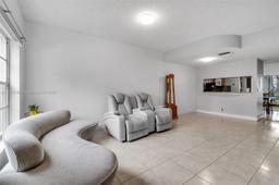 Picture of 78 Whitehead Cir # 78, Weston, FL 33326