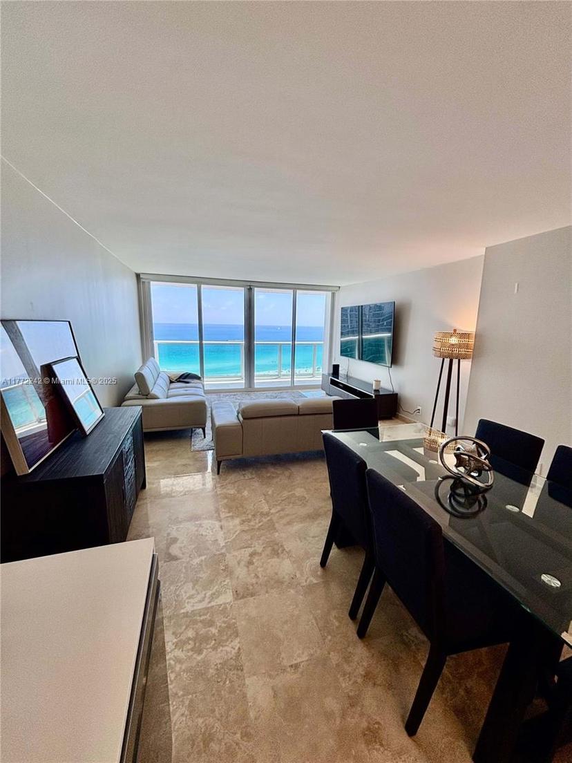 Picture of 100 Bayview Dr # 2009, Sunny Isles Beach FL 33160