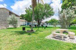 Picture of 470 N Laurel Dr # 6A, Margate, FL 33063