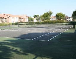 Picture of 470 N Laurel Dr # 6A, Margate, FL 33063