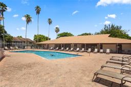 Picture of 470 N Laurel Dr # 6A, Margate, FL 33063