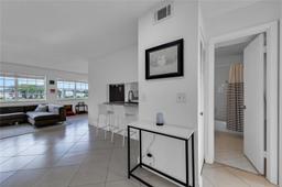 Picture of 333 SW 86Th Ave # 206, Pembroke Pines, FL 33025