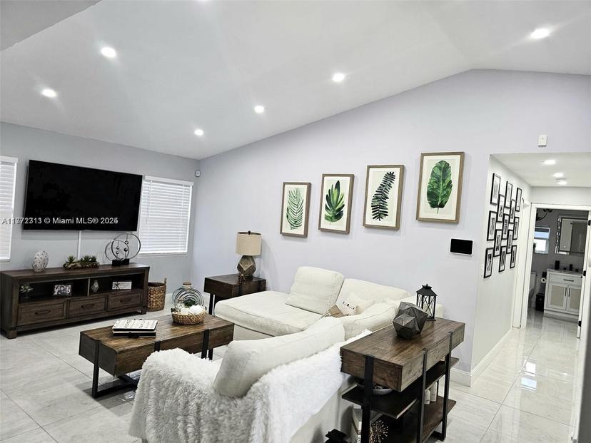 Picture of 15434 SW 147Th Ave, Miami FL 33187