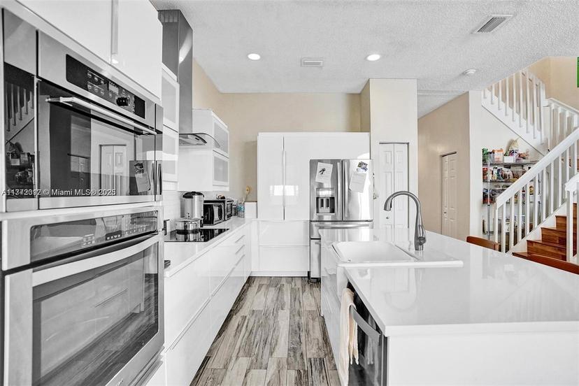 Picture of 3819 SW 51St St, Hollywood FL 33312