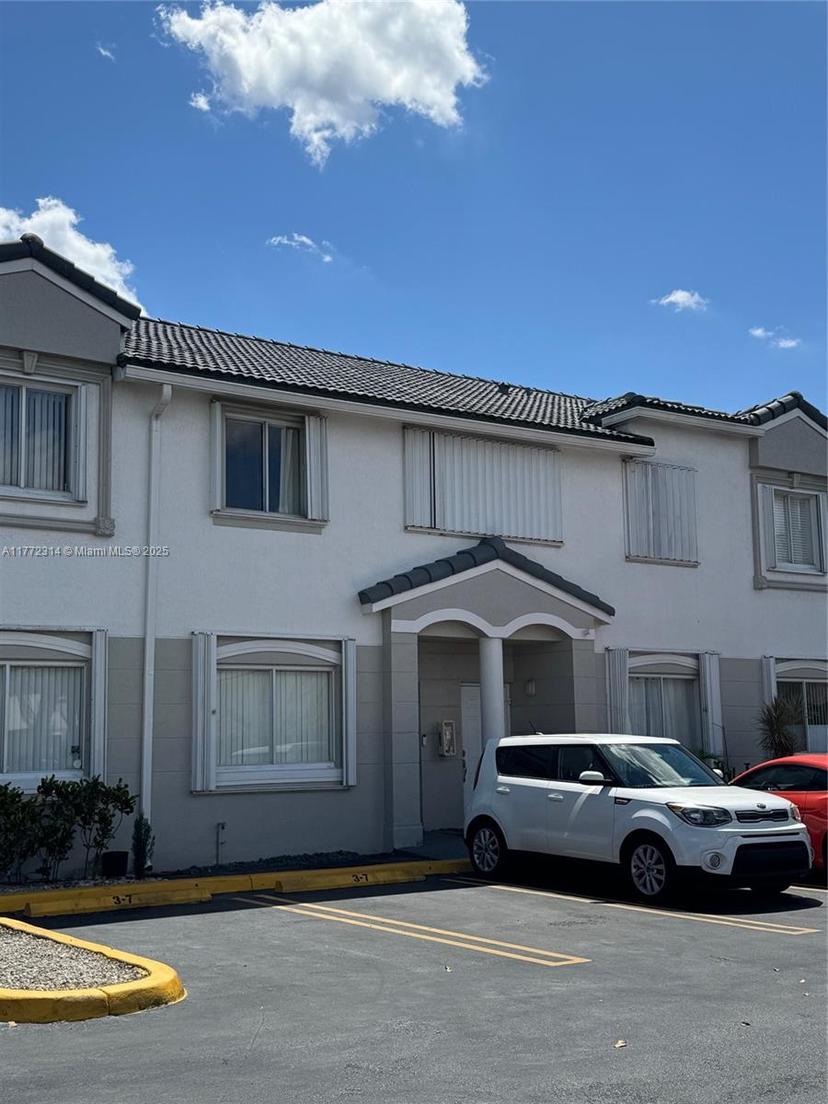 Picture of 130 SW 109Th Ave # 7, Sweetwater FL 33174