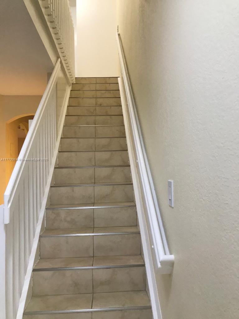 Picture of 130 SW 109Th Ave # 7, Sweetwater FL 33174