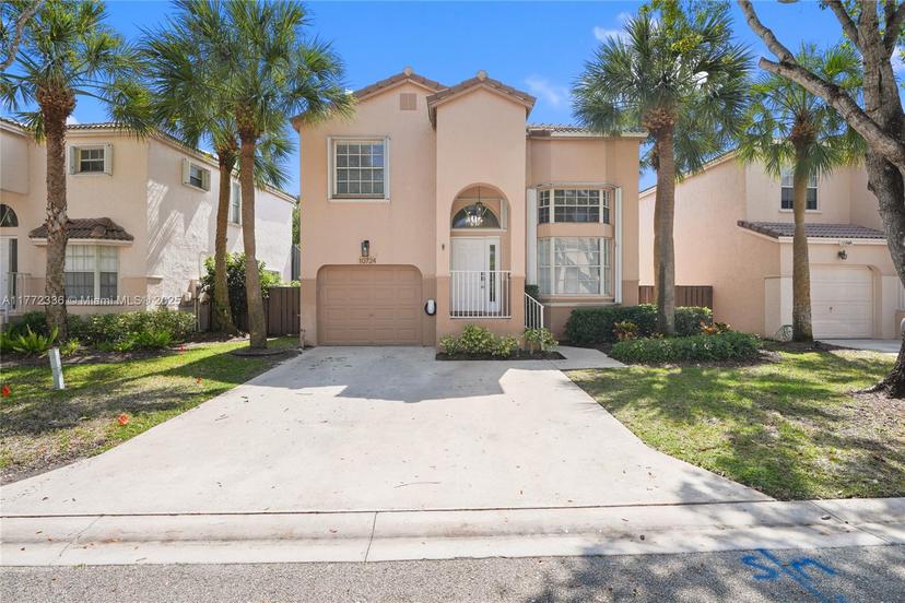 Picture of 10724 NW 12Th Mnr, Plantation FL 33322