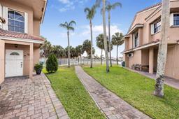 Picture of 8252 NW 191St Ln # 15R, Hialeah, FL 33015