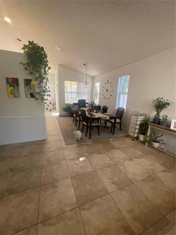 Picture of 810 Chimney Rock Rd, Weston, FL 33327